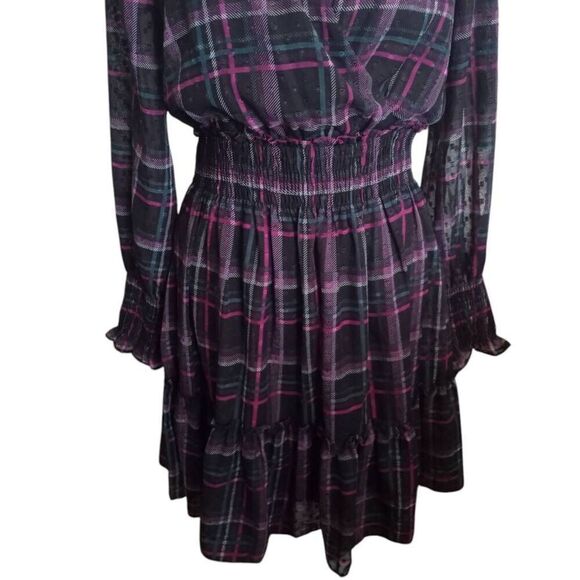 TAYLOR RUFFLE CUFF PLAID PURPLE & BLACK DRESS SZ.L EUC. - Picture 6 of 12